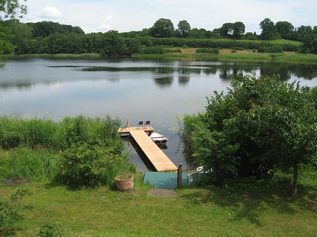 Ferienhaeuser Poenitz Am See Klingberg Esterno foto